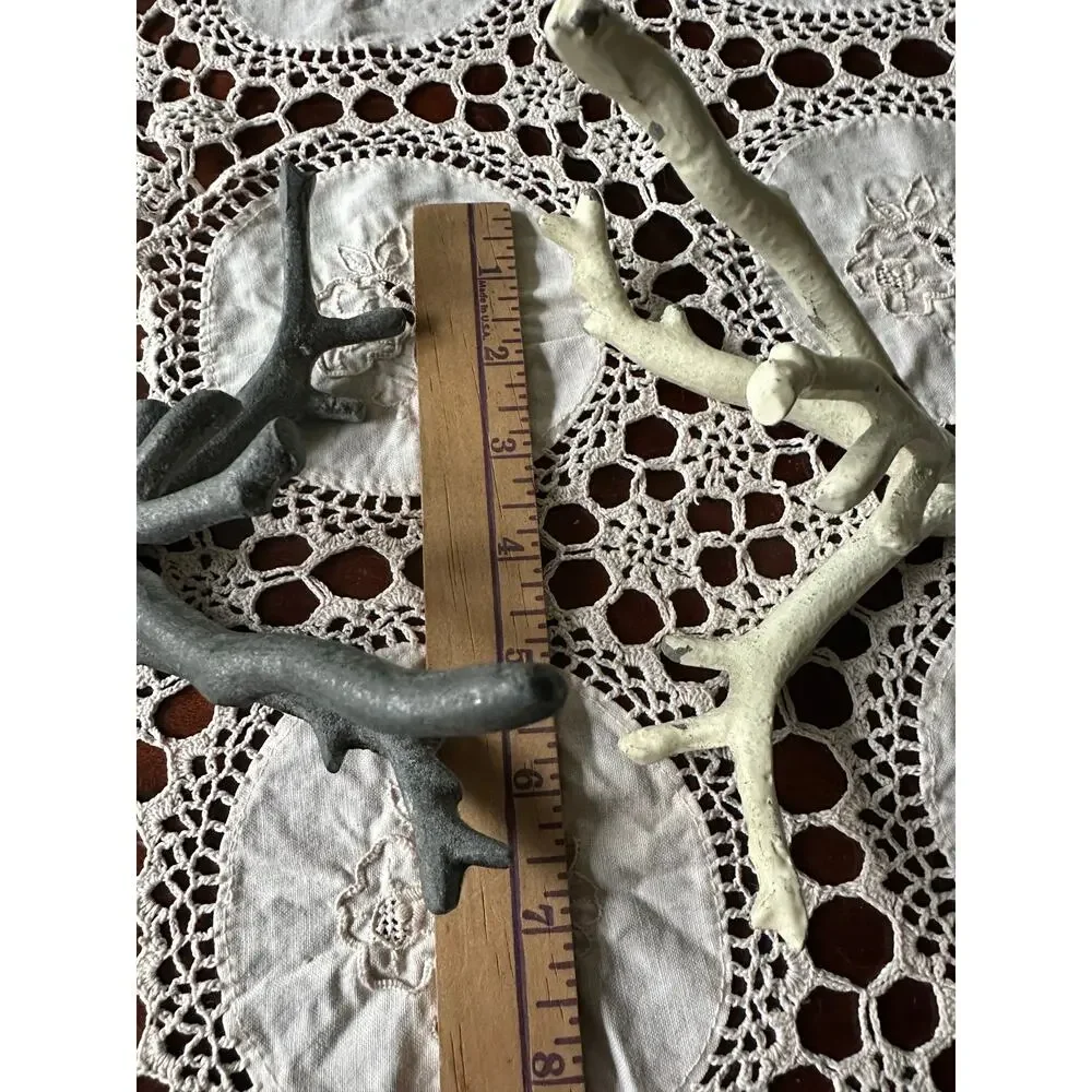 2 Tree Branch Wall Hooks Cast Iron Towel Hat Hanger white gray modern set